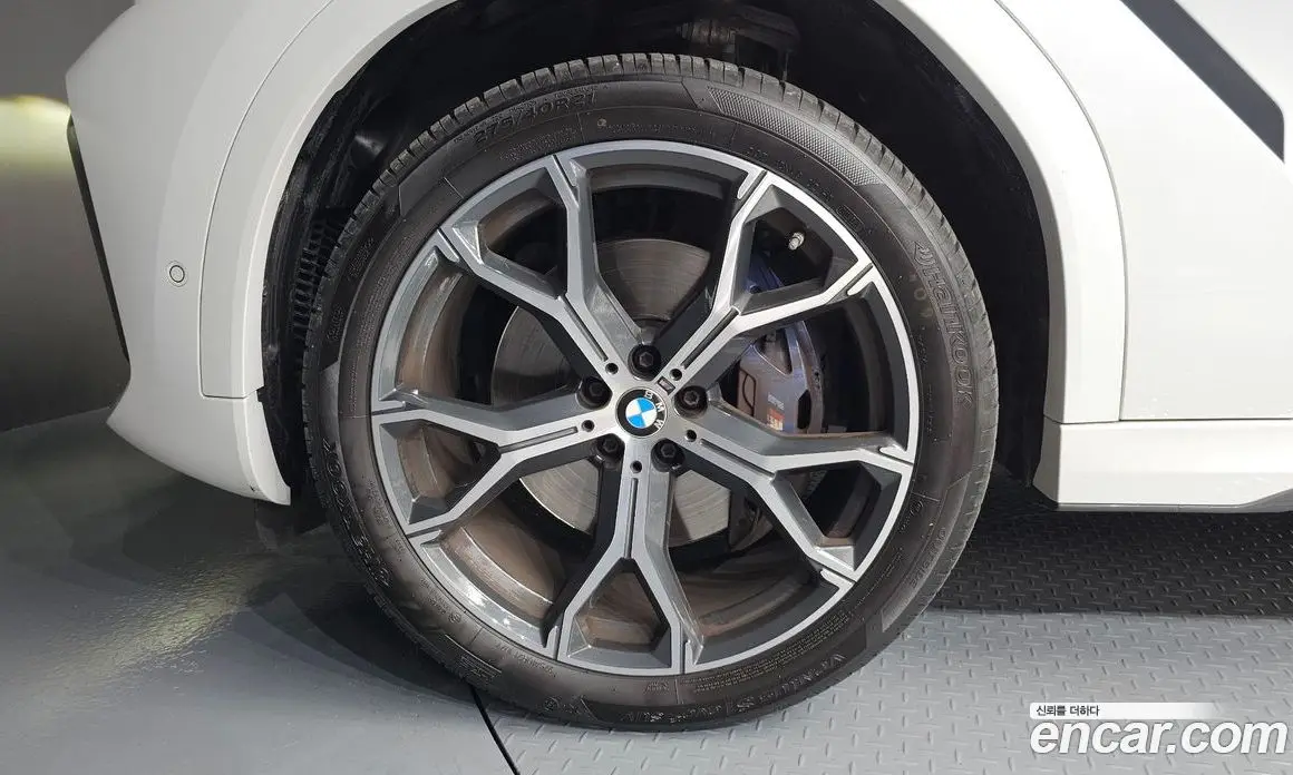 BMW X6 2022 3.0 автомат (гидро), фото 5 BMW X6 2022 3.0 автомат (гидро), фото 5