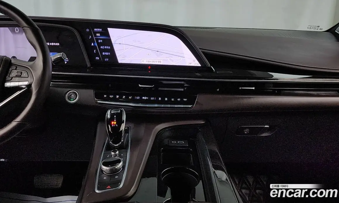 Cadillac Escalade 2022 6.2 автомат (гидро), фото 20 Cadillac Escalade 2022 6.2 автомат (гидро), фото 20