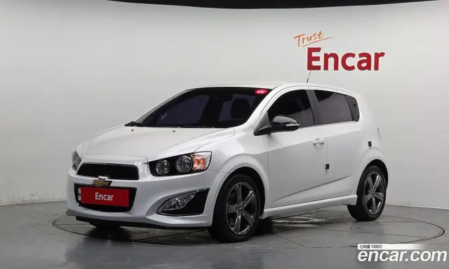 Chevrolet Aveo 2016 1.4 автомат (гидро), миниатюра 1 Chevrolet Aveo 2016 1.4 автомат (гидро), миниатюра 1