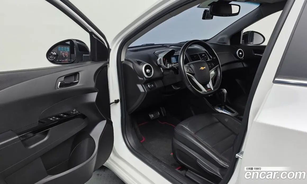 Chevrolet Aveo 2016 1.4 автомат (гидро), фото 13 Chevrolet Aveo 2016 1.4 автомат (гидро), фото 13