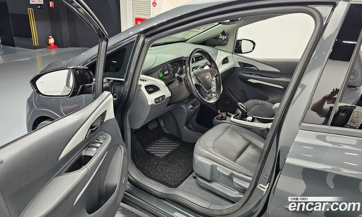 Chevrolet Bolt EV 2019 0.2 автомат (гидро), фото 10 Chevrolet Bolt EV 2019 0.2 автомат (гидро), фото 10