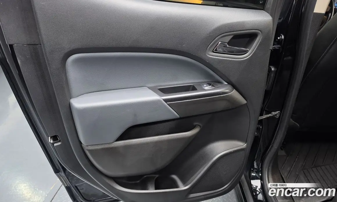Chevrolet Colorado 2022 3.6 автомат (гидро), фото 14 Chevrolet Colorado 2022 3.6 автомат (гидро), фото 14