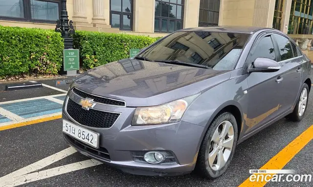 Chevrolet Cruze 2011 2.0 автомат (гидро), миниатюра 1