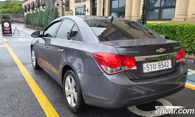 Chevrolet Cruze 2011 2.0 автомат (гидро), миниатюра 2
