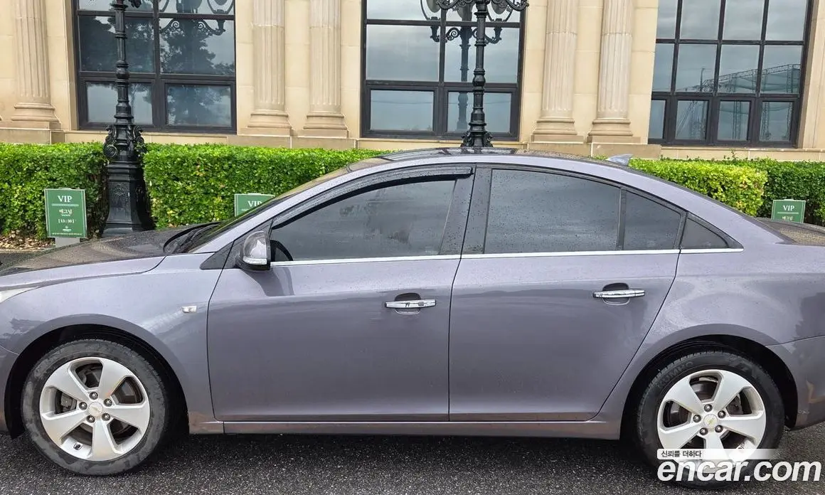 Chevrolet Cruze 2011 2.0 автомат (гидро), фото 11