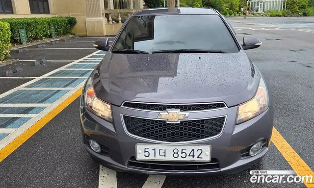 Chevrolet Cruze 2011 2.0 автомат (гидро), миниатюра 3