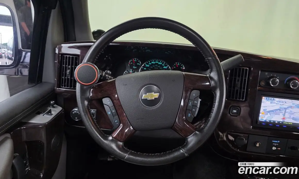 Chevrolet Express Van 2015 6.0 автомат (гидро), фото 13 Chevrolet Express Van 2015 6.0 автомат (гидро), фото 13