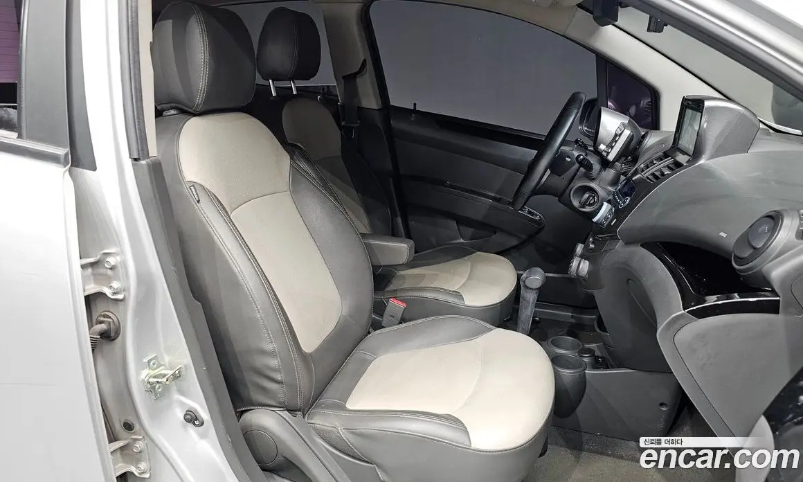 Chevrolet Spark 2011 1.0 автомат (гидро), фото 16 Chevrolet Spark 2011 1.0 автомат (гидро), фото 16