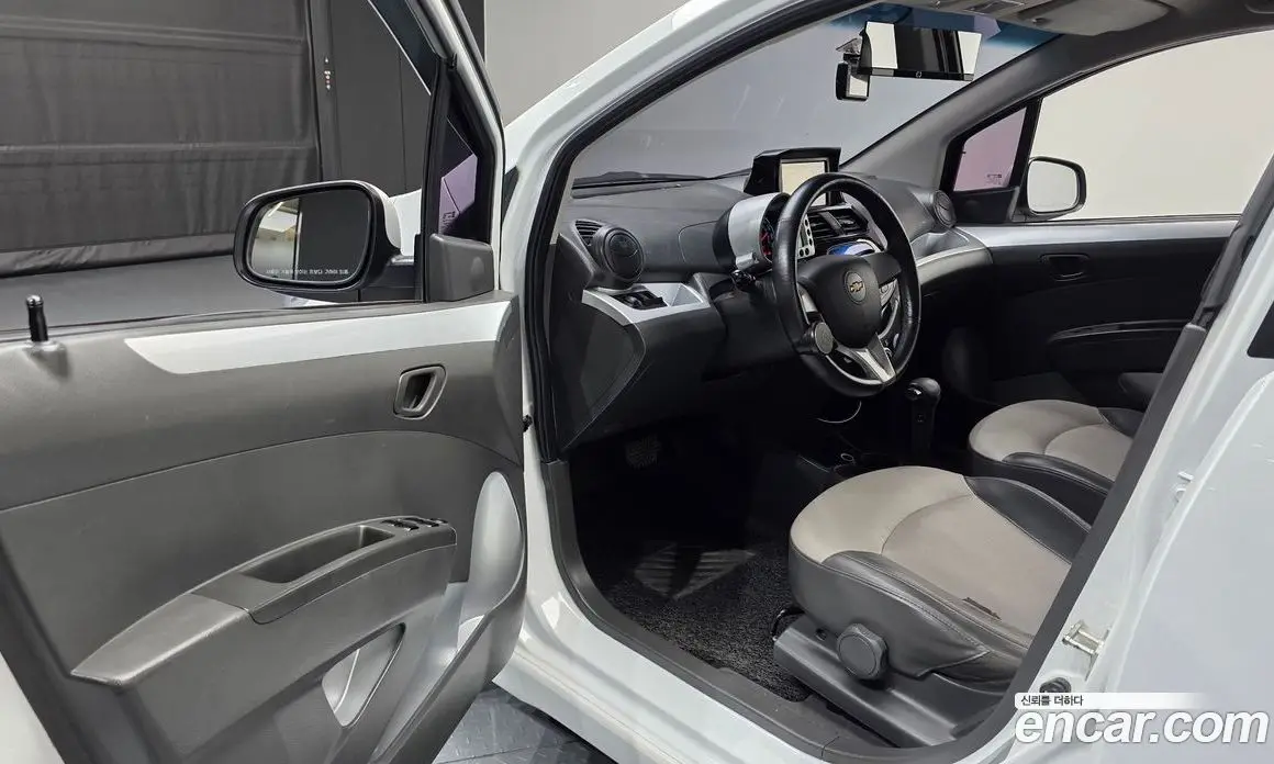 Chevrolet Spark 2011 1.0 автомат (гидро), фото 10 Chevrolet Spark 2011 1.0 автомат (гидро), фото 10