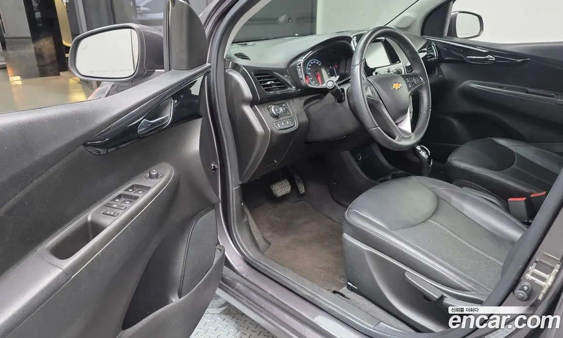 Chevrolet Spark 2015 1.0 автомат (гидро), фото 10 Chevrolet Spark 2015 1.0 автомат (гидро), фото 10