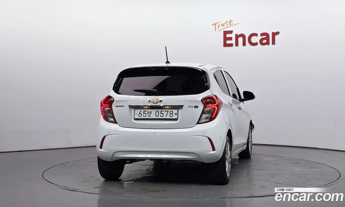 Chevrolet Spark 2016 1.0 автомат (гидро), фото 4 Chevrolet Spark 2016 1.0 автомат (гидро), фото 4