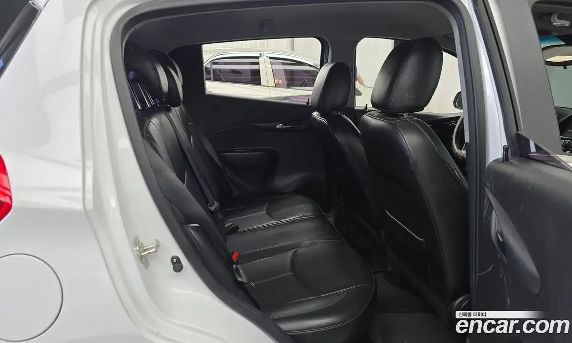 Chevrolet Spark 2016 1.0 автомат (гидро), фото 12 Chevrolet Spark 2016 1.0 автомат (гидро), фото 12