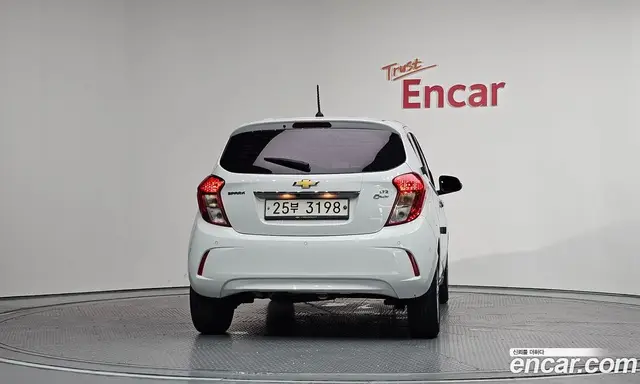 Chevrolet Spark 2016 1.0 автомат (гидро), миниатюра 4 Chevrolet Spark 2016 1.0 автомат (гидро), миниатюра 4