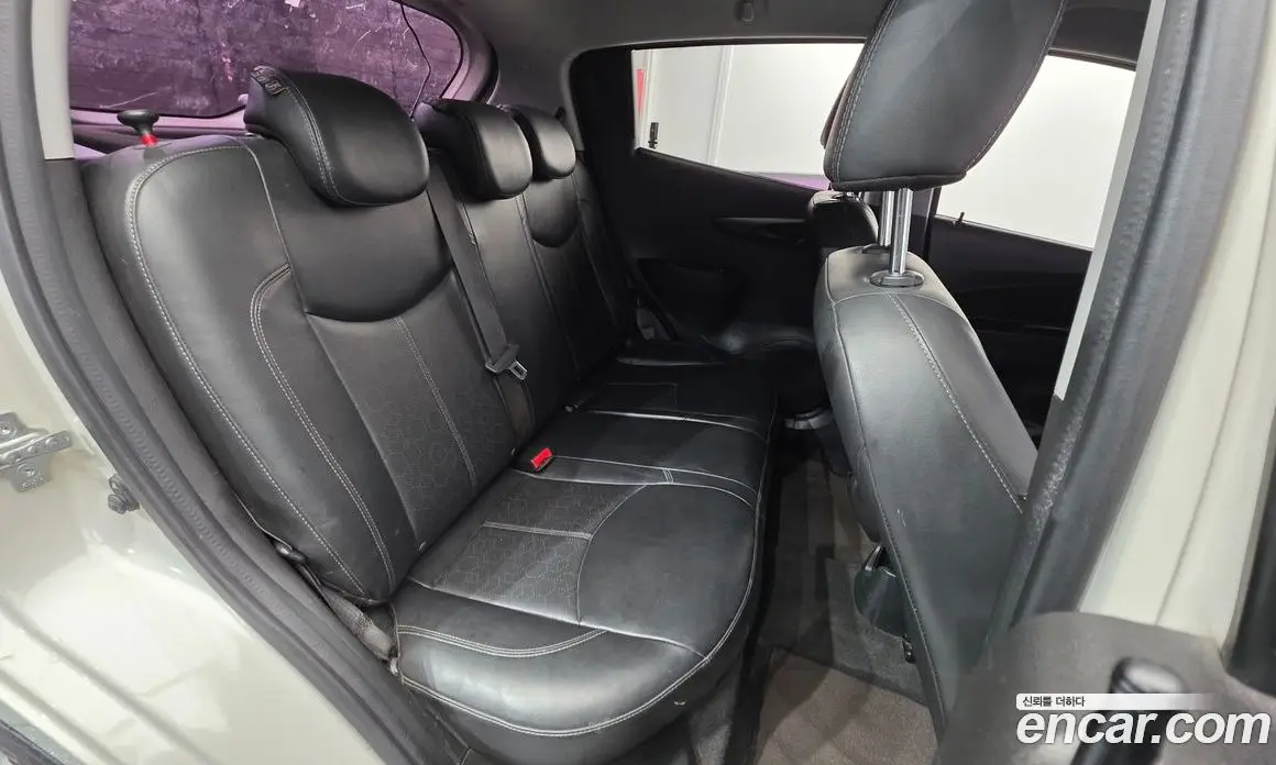 Chevrolet Spark 2016 1.0 автомат (гидро), фото 25 Chevrolet Spark 2016 1.0 автомат (гидро), фото 25