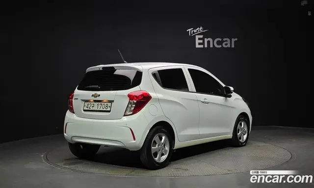Chevrolet Spark 2018 1.0 автомат (гидро), миниатюра 1