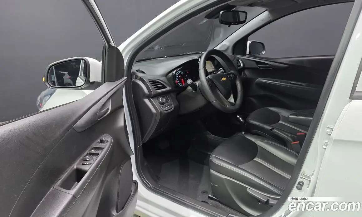 Chevrolet Spark 2018 1.0 автомат (гидро), фото 12