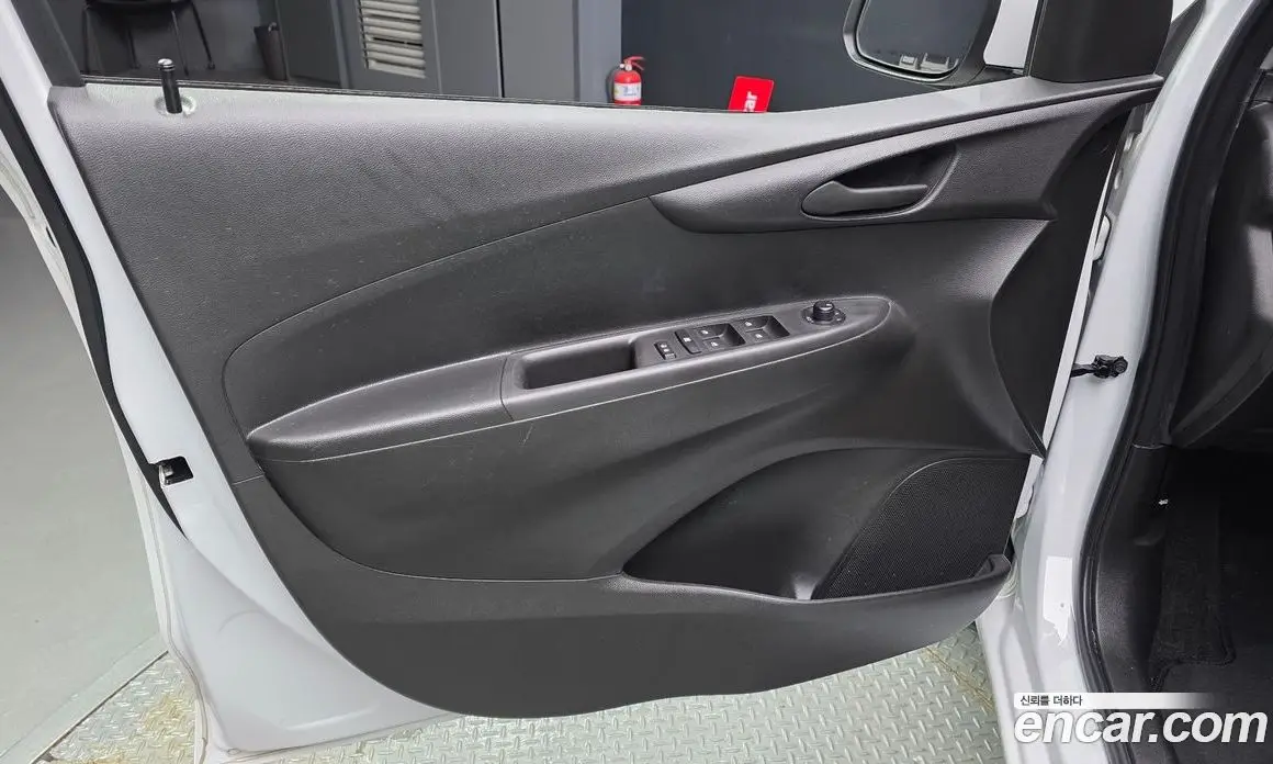 Chevrolet Spark 2018 1.0 автомат (гидро), фото 13