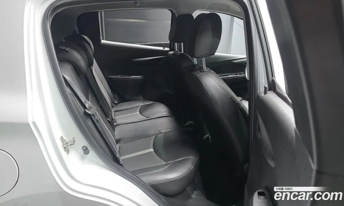 Chevrolet Spark 2018 1.0 автомат (гидро), фото 17