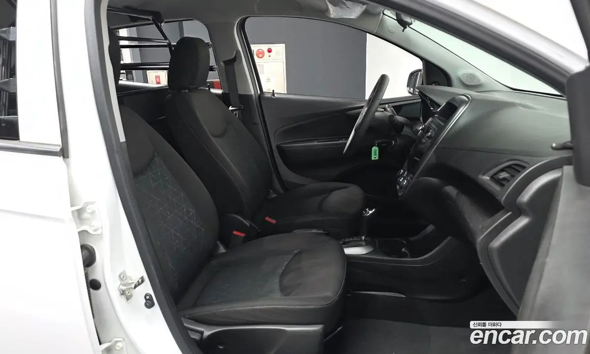 Chevrolet Spark 2020 1.0 автомат (гидро), фото 17 Chevrolet Spark 2020 1.0 автомат (гидро), фото 17