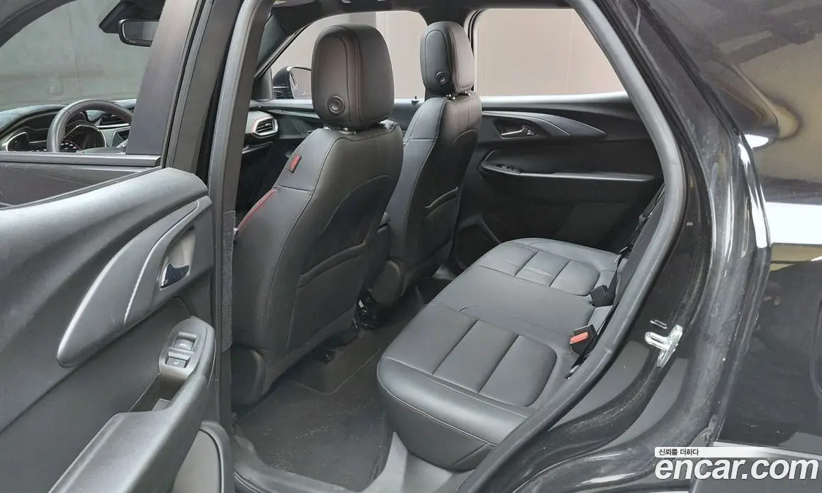 Chevrolet TrailBlazer 2022 1.3 автомат (гидро), фото 18 Chevrolet TrailBlazer 2022 1.3 автомат (гидро), фото 18