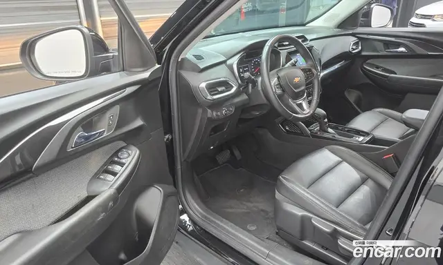 Chevrolet TrailBlazer 2022 1.3 автомат (гидро), миниатюра 10