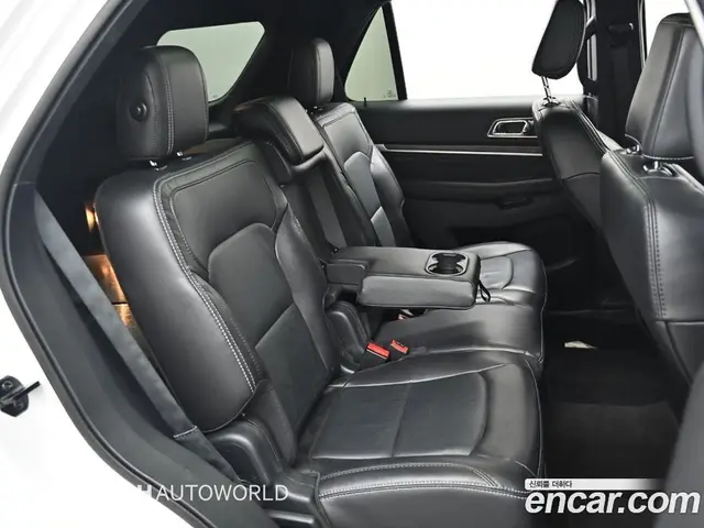 Ford Explorer 2018 2.3 автомат (гидро), миниатюра 12