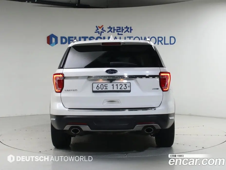 Ford Explorer 2018 2.3 автомат (гидро), фото 4 Ford Explorer 2018 2.3 автомат (гидро), фото 4