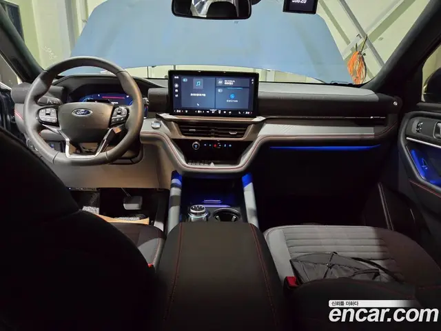 Ford Explorer 2025 2.3 автомат (гидро), миниатюра 7 Ford Explorer 2025 2.3 автомат (гидро), миниатюра 7
