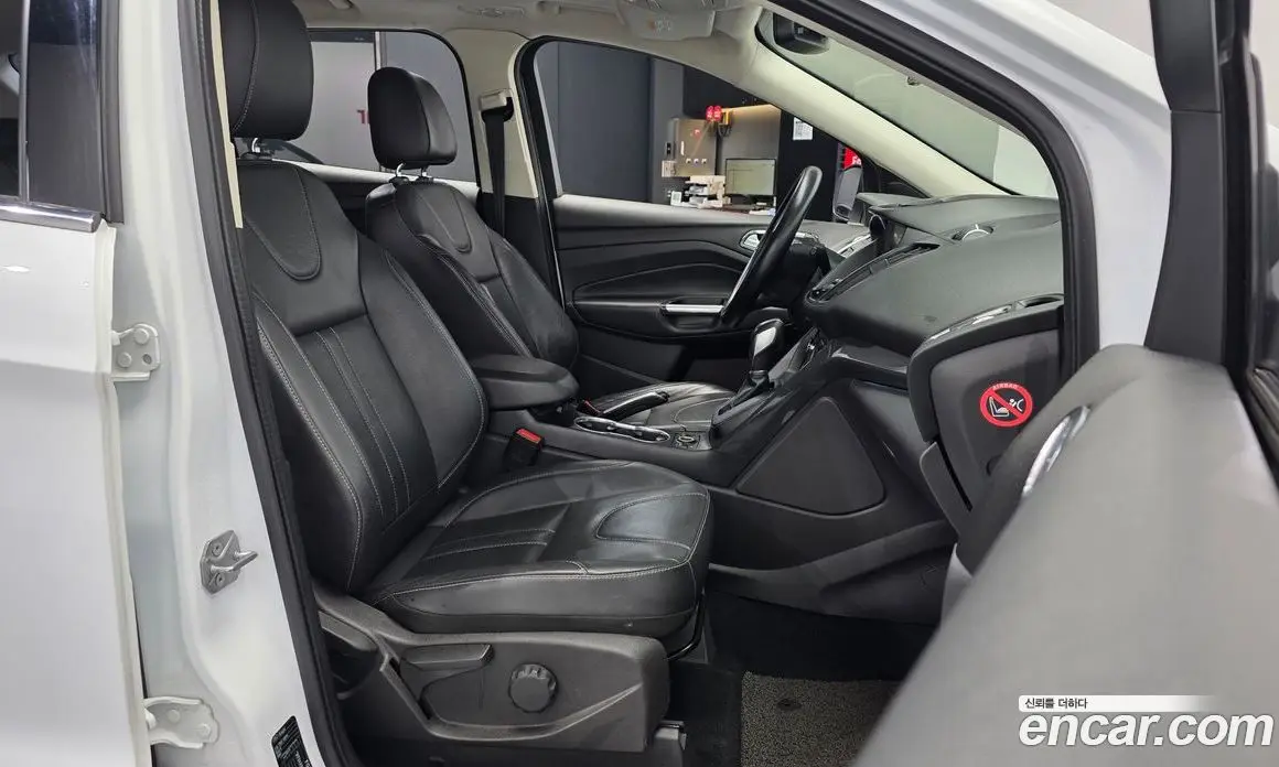 Ford Kuga 2016 2.0 автомат (гидро), фото 11