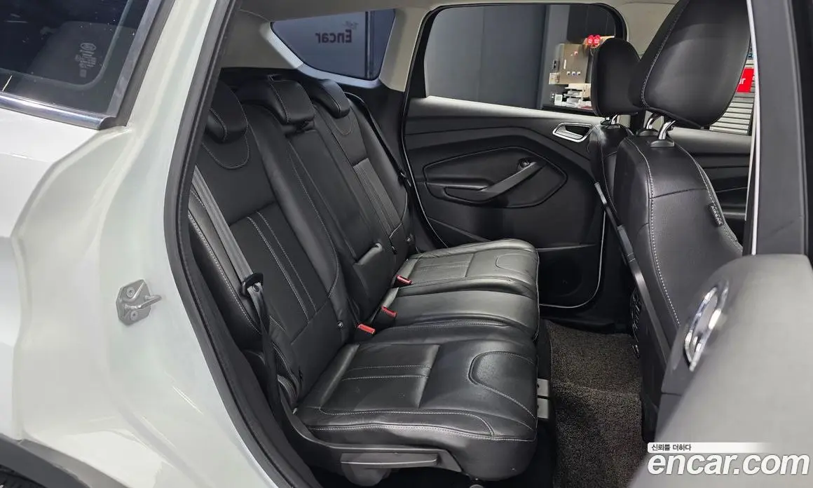 Ford Kuga 2016 2.0 автомат (гидро), фото 12