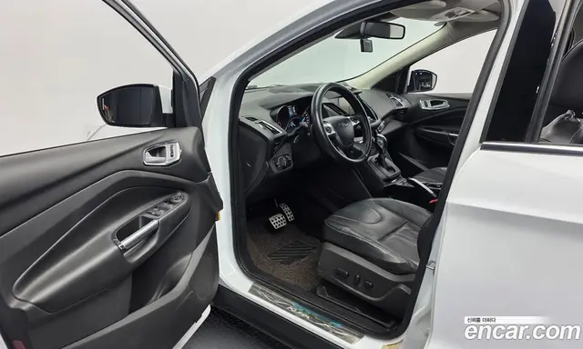 Ford Kuga 2016 2.0 автомат (гидро), миниатюра 10