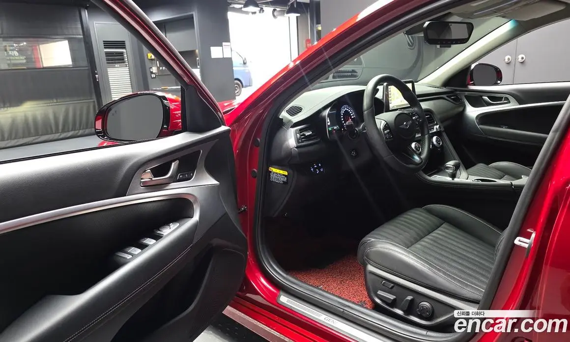 Genesis G70 2019 2.0 автомат (гидро), фото 13 Genesis G70 2019 2.0 автомат (гидро), фото 13