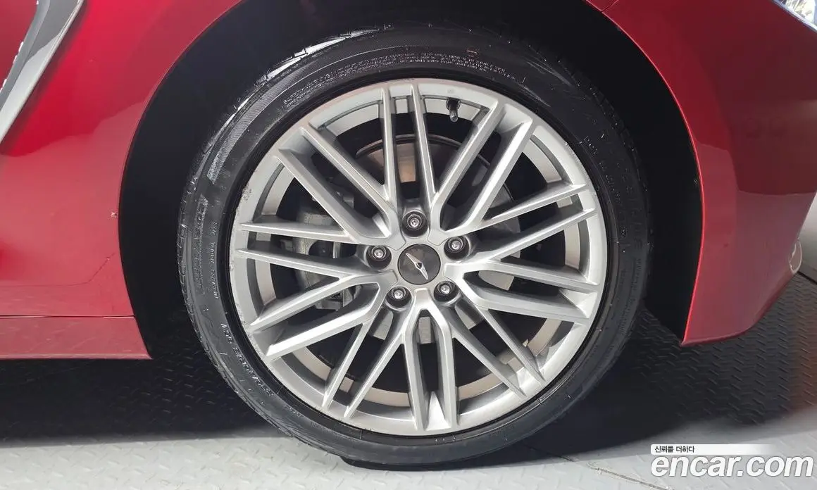 Genesis G70 2019 2.0 автомат (гидро), фото 7 Genesis G70 2019 2.0 автомат (гидро), фото 7