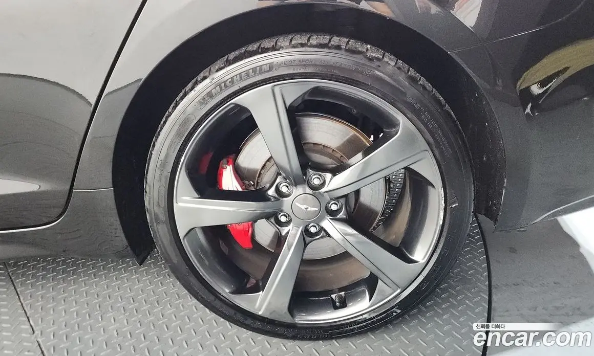 Genesis G70 2019 3.3 автомат (гидро), фото 7 Genesis G70 2019 3.3 автомат (гидро), фото 7