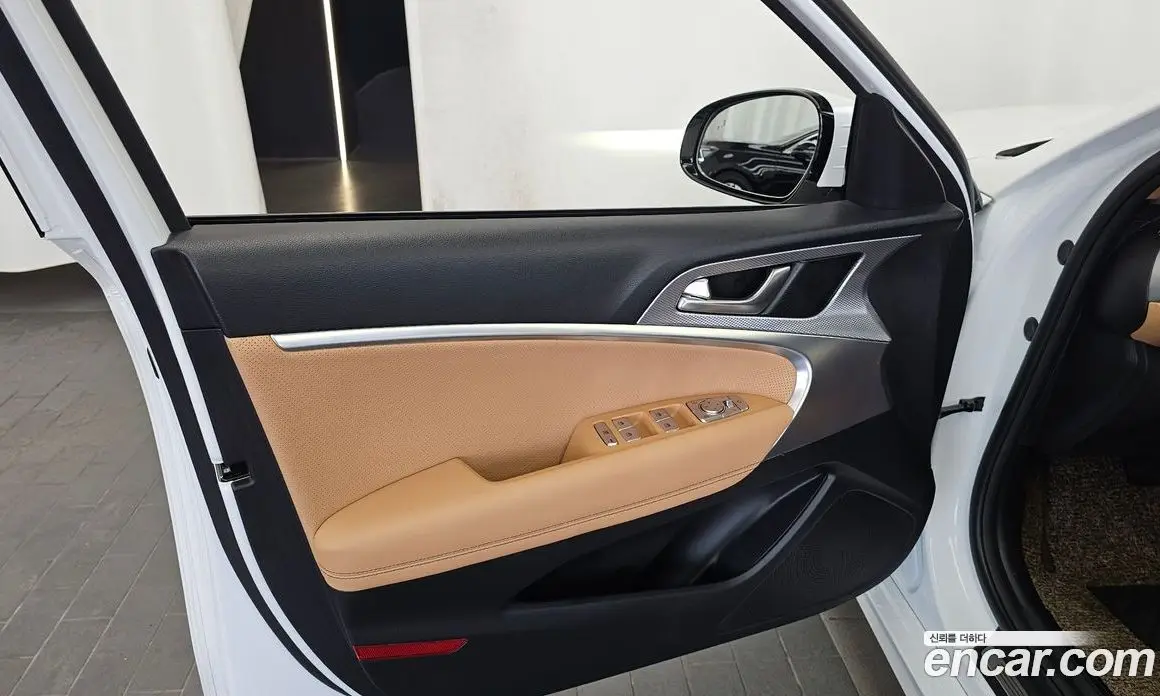 Genesis G70 2021 2.0 автомат (гидро), фото 14 Genesis G70 2021 2.0 автомат (гидро), фото 14