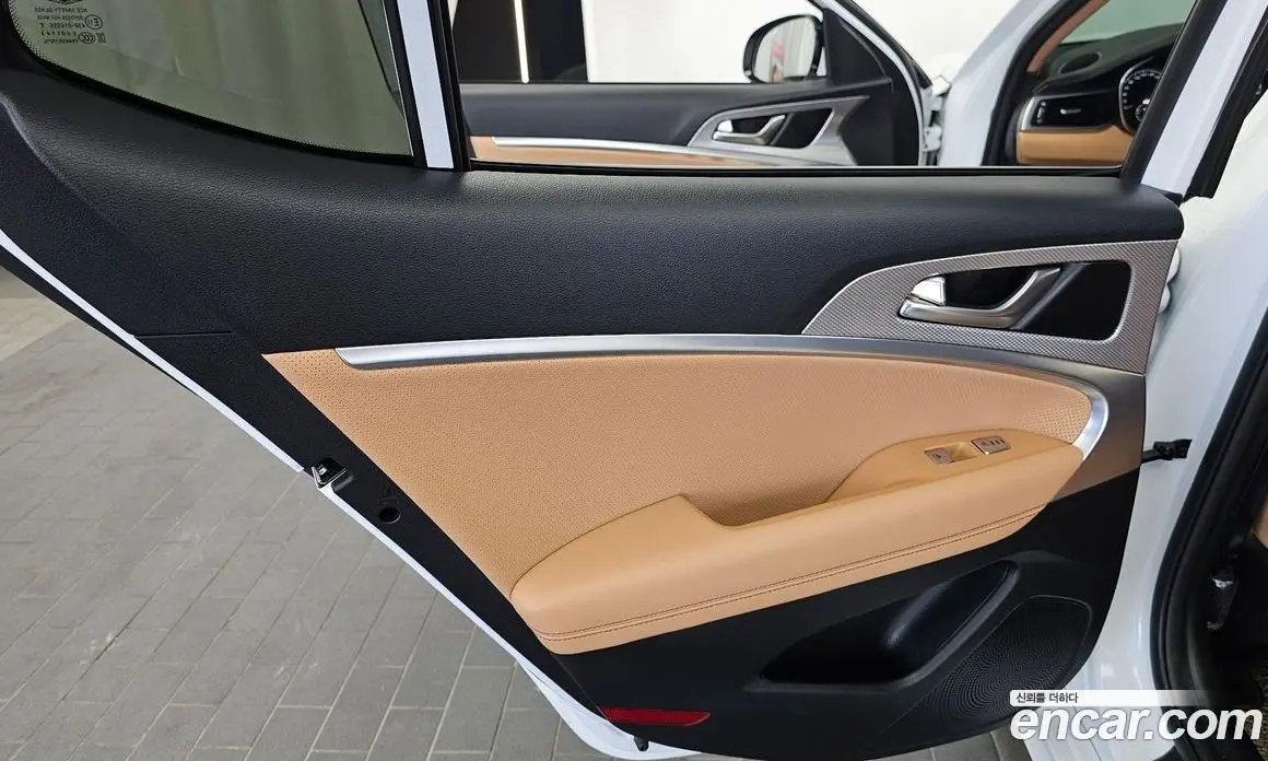 Genesis G70 2021 2.0 автомат (гидро), фото 15 Genesis G70 2021 2.0 автомат (гидро), фото 15