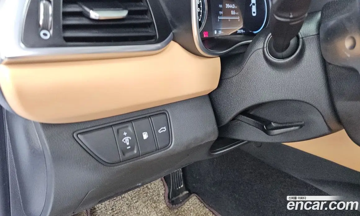 Genesis G70 2021 2.0 автомат (гидро), фото 27 Genesis G70 2021 2.0 автомат (гидро), фото 27