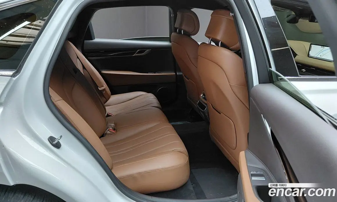 Genesis G80 2023 2.5 автомат (гидро), фото 17