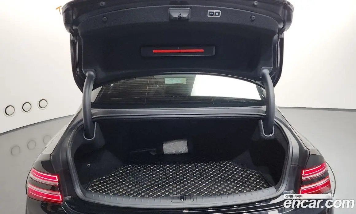 Genesis G80 2023 2.5 автомат (гидро), фото 24 Genesis G80 2023 2.5 автомат (гидро), фото 24