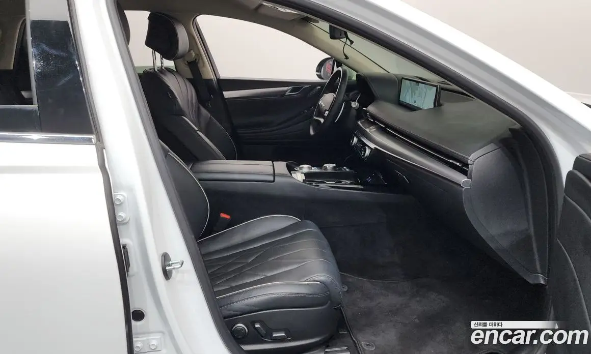Genesis G80 2023 2.5 автомат (гидро), фото 16 Genesis G80 2023 2.5 автомат (гидро), фото 16