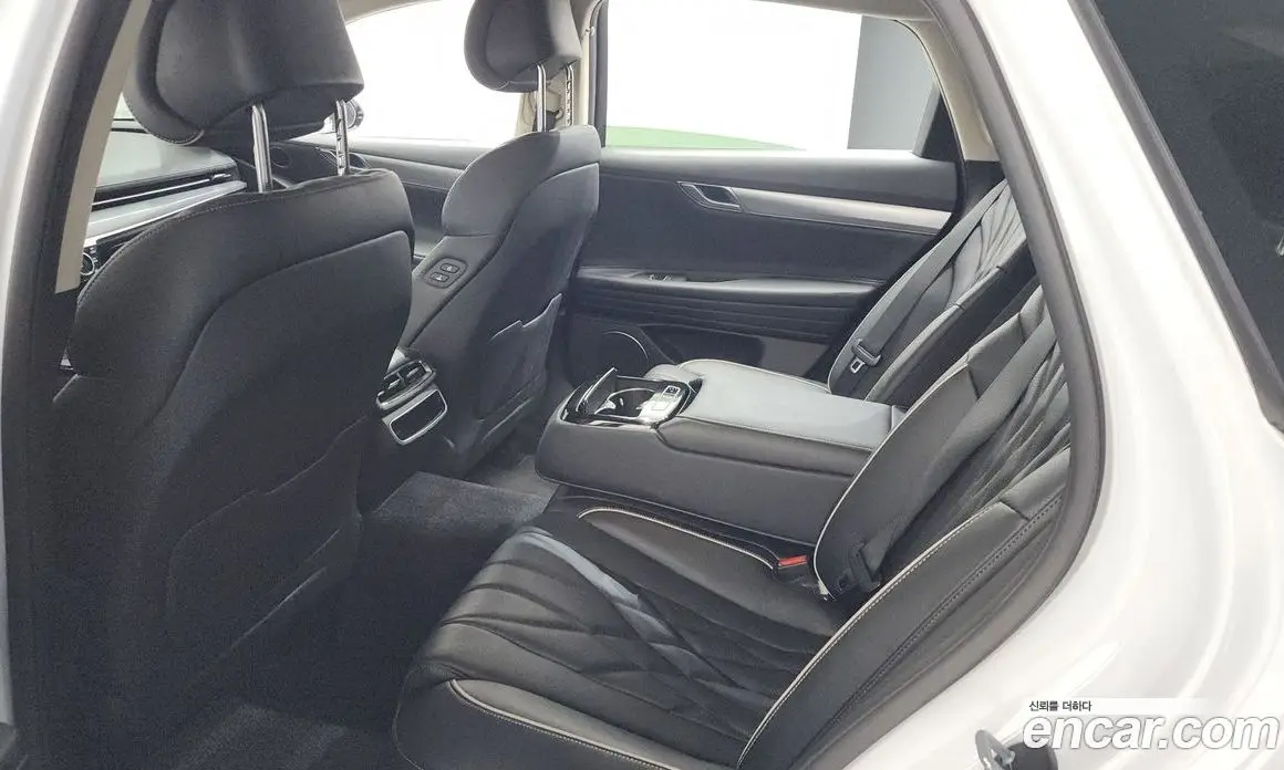 Genesis G80 2023 2.5 автомат (гидро), фото 25 Genesis G80 2023 2.5 автомат (гидро), фото 25