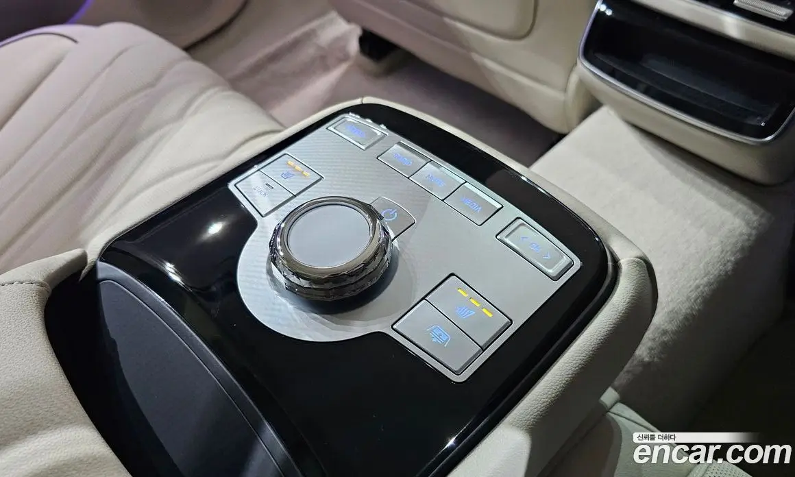 Genesis G80 2024 2.5 автомат (гидро), фото 24
