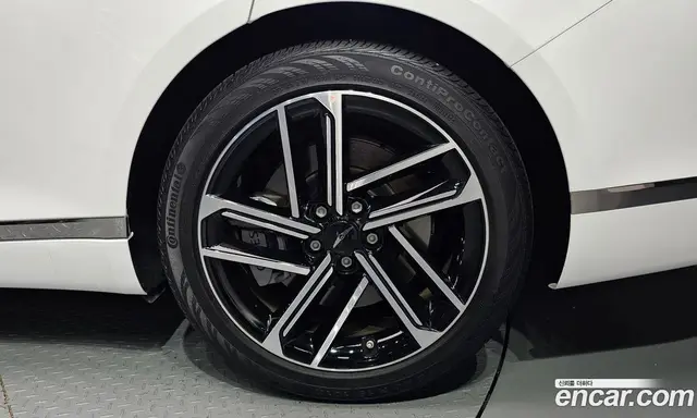Genesis G80 2024 2.5 автомат (гидро), миниатюра 7
