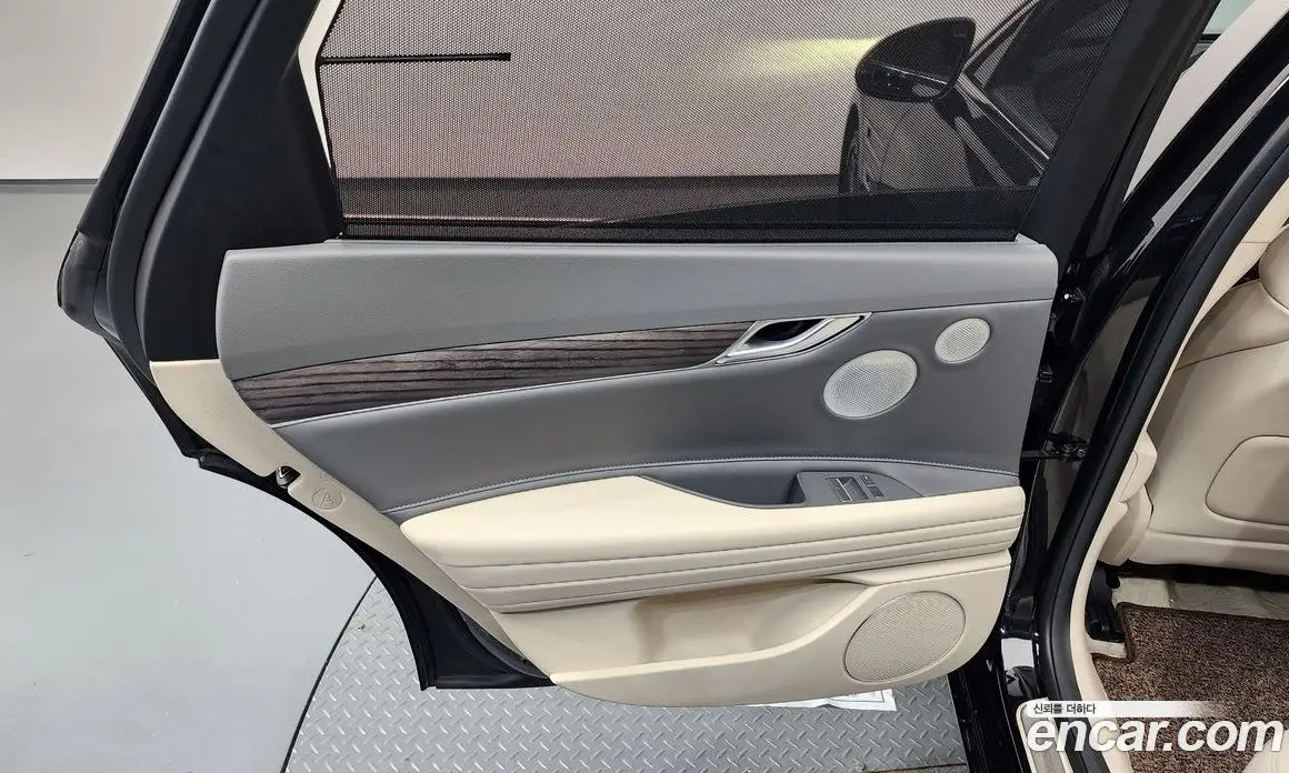 Genesis G80 2025 2.5 автомат (гидро), фото 15