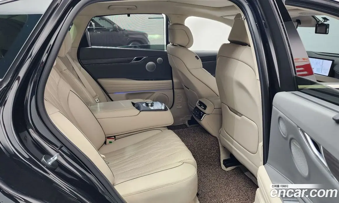 Genesis G80 2025 2.5 автомат (гидро), фото 17