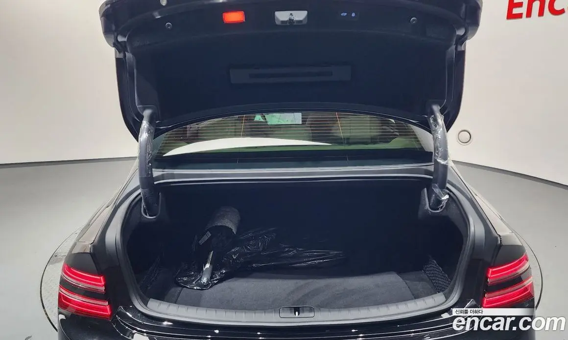 Genesis G80 2025 2.5 автомат (гидро), фото 26