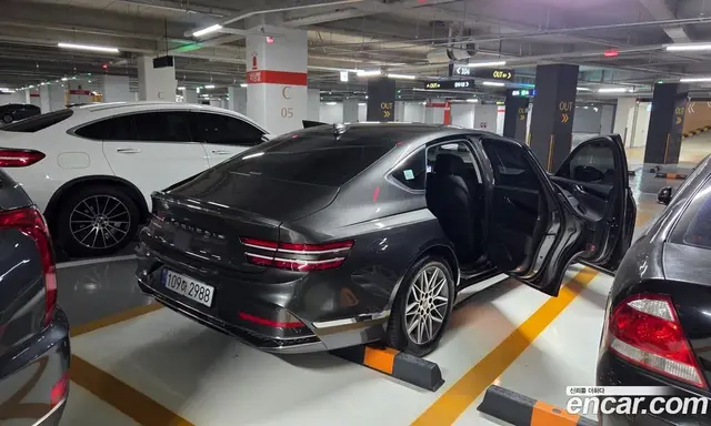 Genesis G80 2026 2.5 автомат (гидро), миниатюра 2