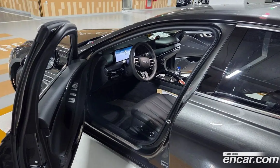 Genesis G80 2026 2.5 автомат (гидро), фото 7