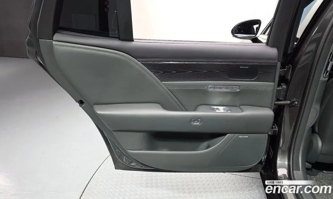 Genesis G90 2023 3.5 автомат (гидро), фото 15 Genesis G90 2023 3.5 автомат (гидро), фото 15