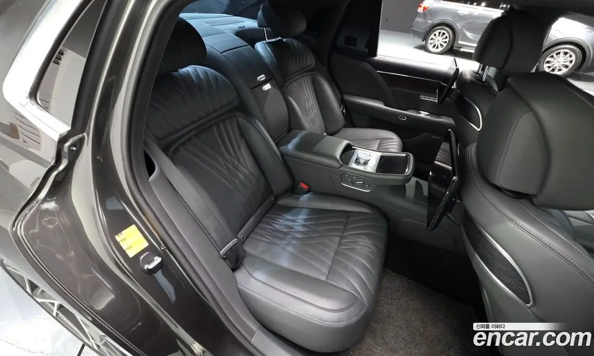 Genesis G90 2023 3.5 автомат (гидро), фото 17 Genesis G90 2023 3.5 автомат (гидро), фото 17